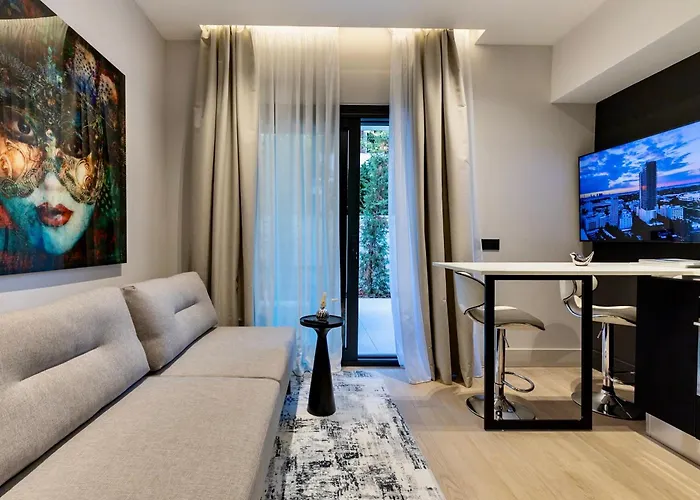 Superior 1br Vacation - Fully Equipped - Azulis2 - Garden - Free Parking Διαμέρισμα