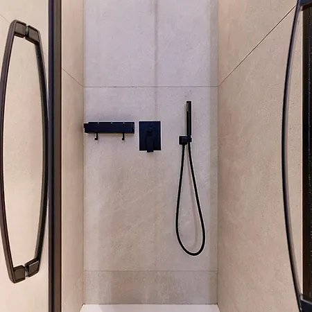 Azulis 2 Pisano 1br With Garden & Parking, Aldo Moro
