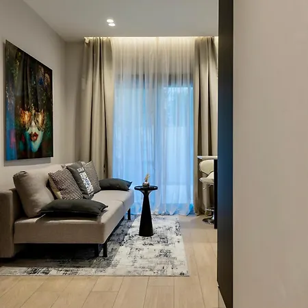 Daire Azulis 2 Pisano 1br With Garden & Parking, Aldo Moro *