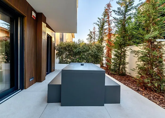 דירה Superior 1br Vacation - Fully Equipped - Azulis2 - Garden - Free Parking *